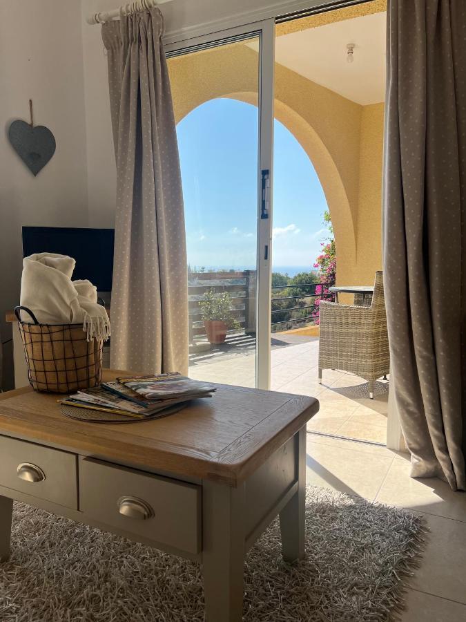 Hillview Apartment ペイヤ エクステリア 写真
