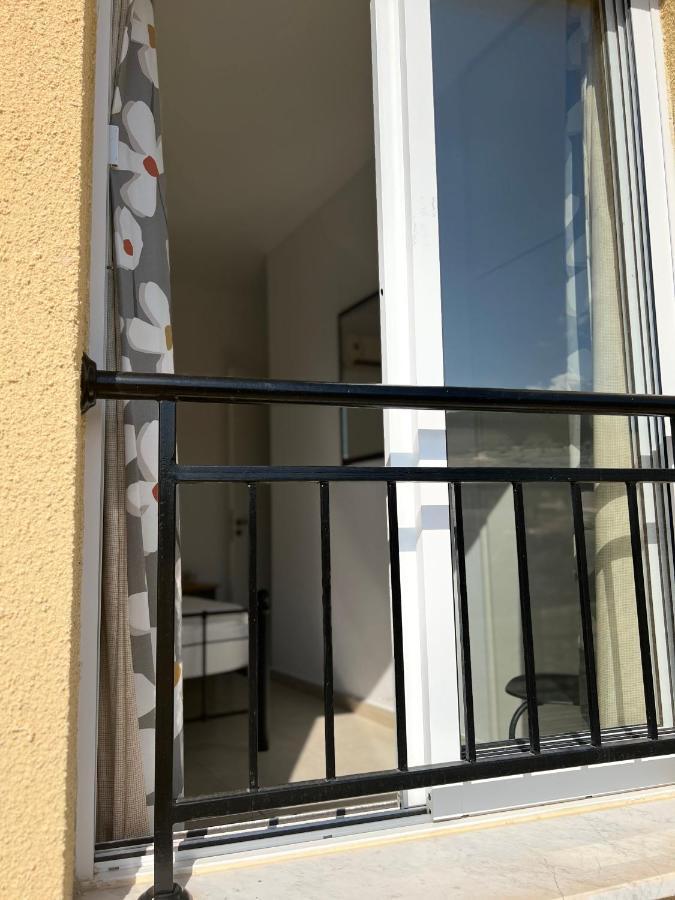 Hillview Apartment ペイヤ エクステリア 写真