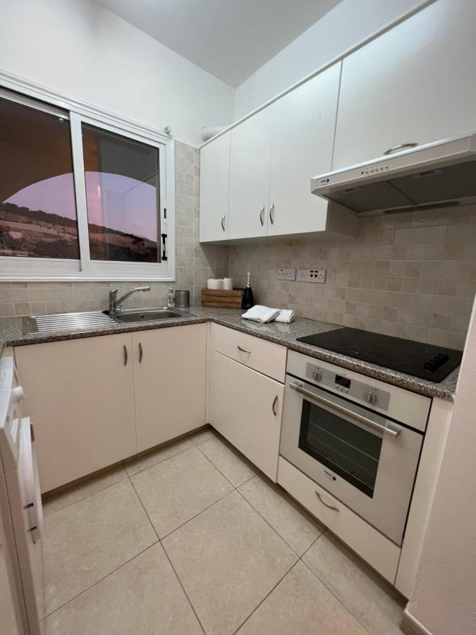 Hillview Apartment ペイヤ エクステリア 写真