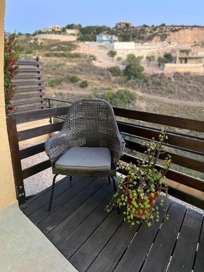 Hillview Apartment ペイヤ エクステリア 写真