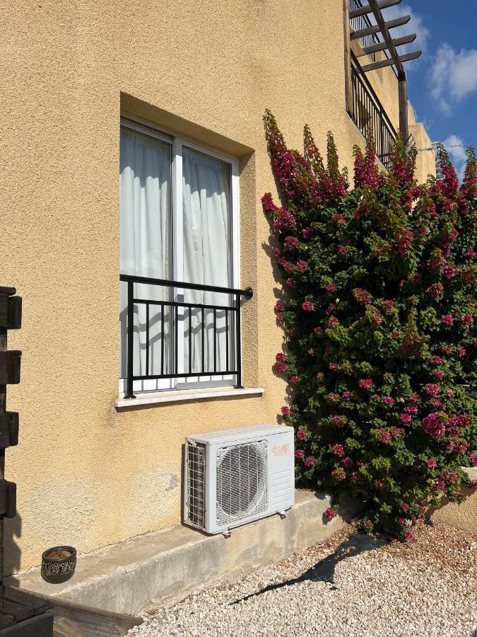 Hillview Apartment ペイヤ エクステリア 写真
